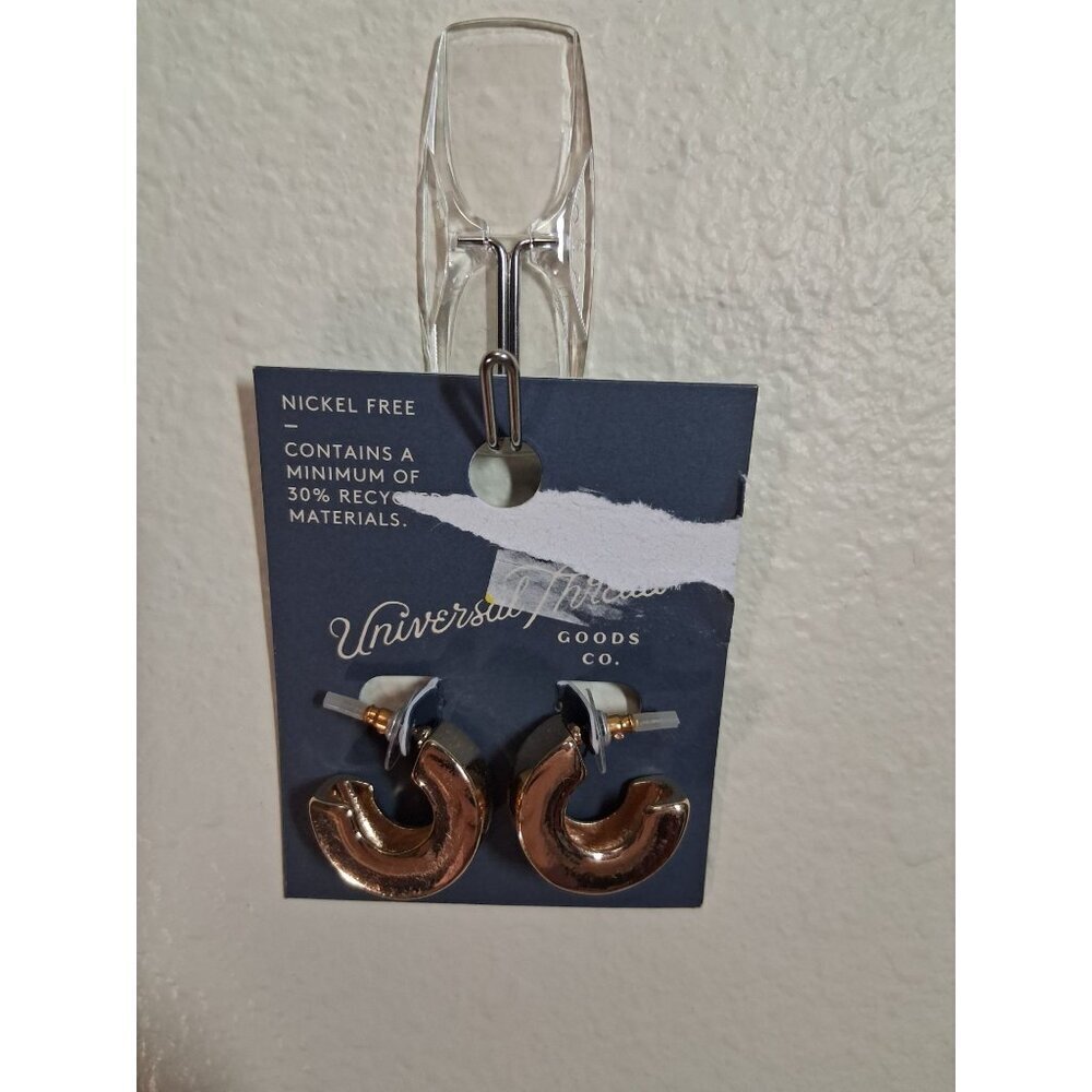 NWT Universal Thread Hoop Earring Set Gold Nickel Free